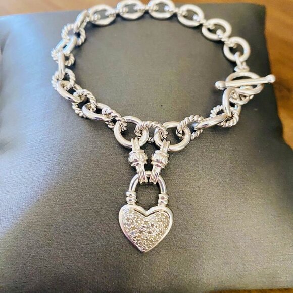 UDINE UD Diamond Heart Charm Bracelet (1/4 ct. t.w.) 925 Sterling Silver - Picture 6 of 7